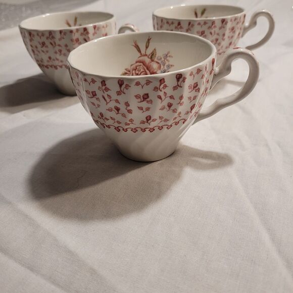 Vtg Johnson Brothers Made In England Rose Bouquet Pink Floral Tea Cups 3 Only - Picture 4 of 8